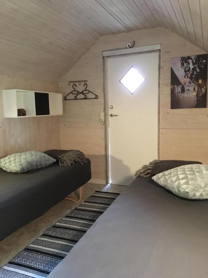 Stunning Romantic Cabin Close To Baltic See Idestrup 外观 照片